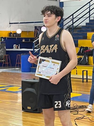 El sanluisino Fernando Fercho Vázquez es campeón nacional de basquetbol U17  - Tribuna de San Luis | Noticias Locales, Policiacas, sobre México, Sonora  y el Mundo