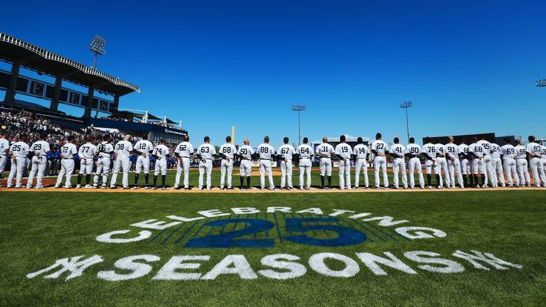 Forbes pone a Yankees franquicia más millonaria de la MLB