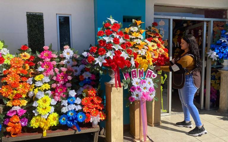 Florerías elevan ventas por Día de Muertos - Tribuna de San Luis | Noticias  Locales, Policiacas, sobre México, Sonora y el Mundo